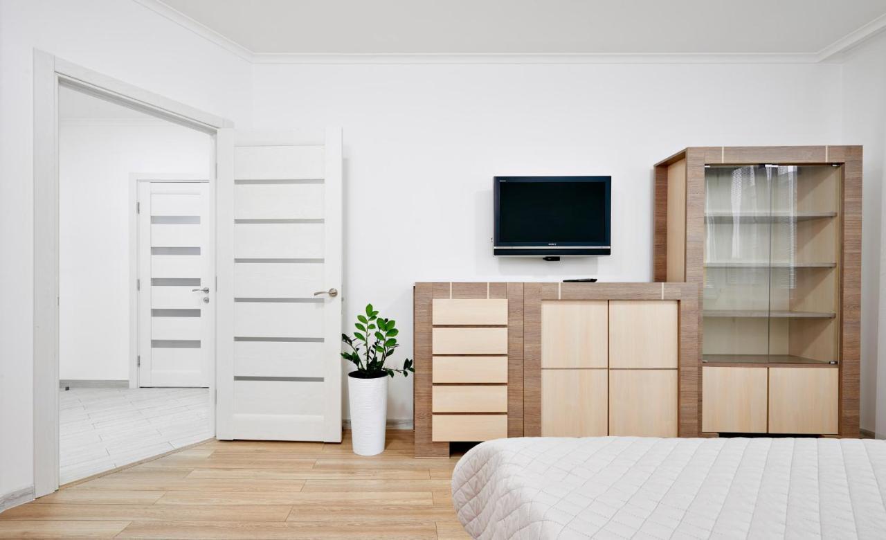 Appartamento Квартира Для Вас! Вул. Голинського, 8! Leopoli Esterno foto